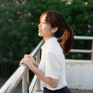 彩六一